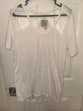 Chaser cut out white t shirt size medium